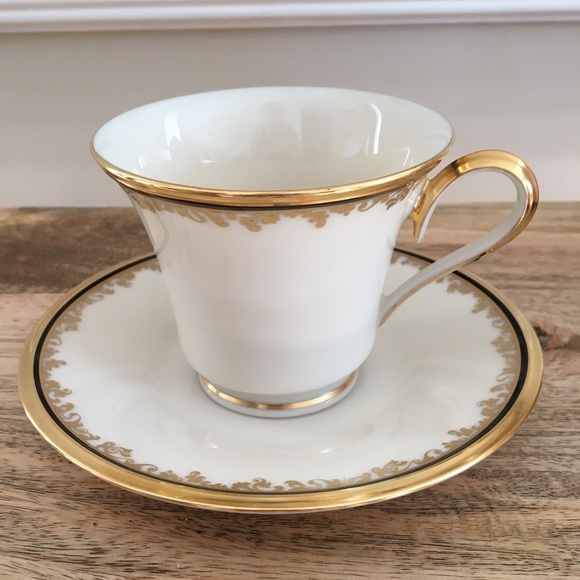 Lenox Eclipse Tea cup and saucer made in USA